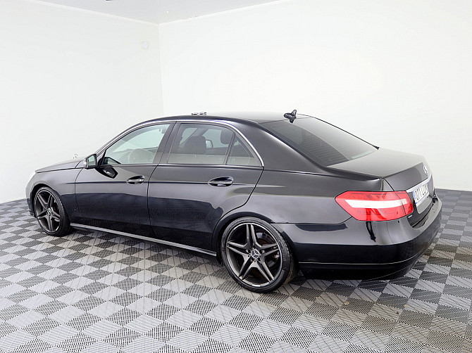Mercedes-Benz E 220 Avantgarde ATM 2.1 CDI 125kW Таллин - изображение 4