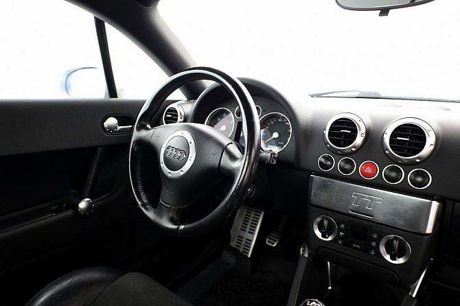 Audi TT S-Line Facelift 1.8 132kW Таллин - изображение 5