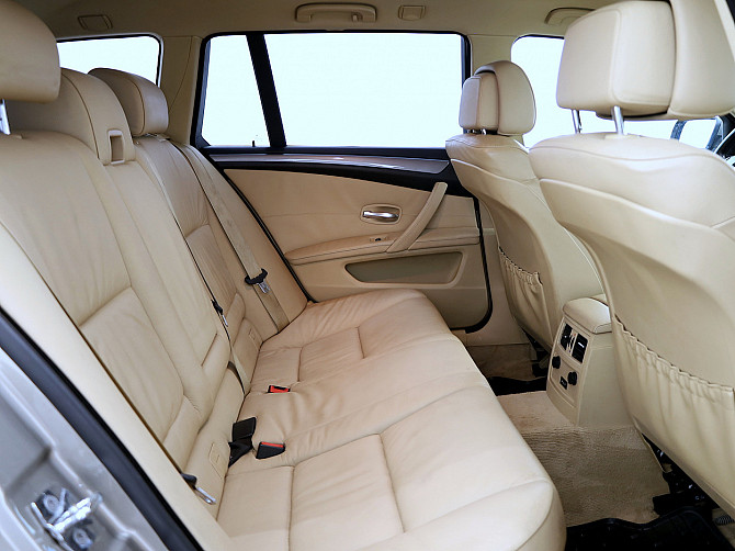 BMW 523 Executive Facelift ATM 2.5 140kW Таллин - изображение 7