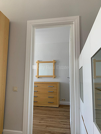 Pagalma ēka, renovēta māja, slēgts pagalms, ieeja no ielas un pagalma, kāpņu telpa pēc Rīga - foto 20