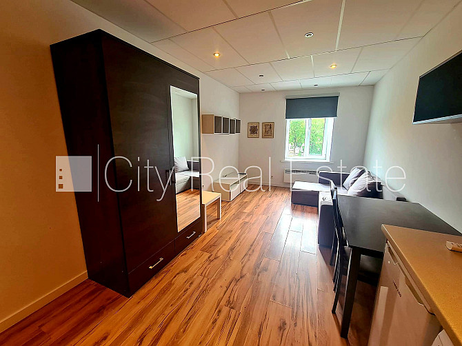 Fasādes māja, renovēta māja, slēgts pagalms, ieeja no ielas un pagalma, ir lifts, kāpņu Rīga - foto 13