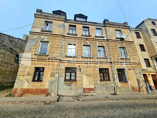 Fasādes māja, renovēta māja, slēgts pagalms, ieeja no ielas un pagalma, ir lifts, kāpņu Rīga - foto 18