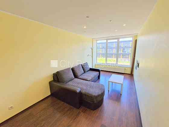 Эта квартира сдается в аренду посуточно (краткосрочная аренда), стоимость аренды Rīga