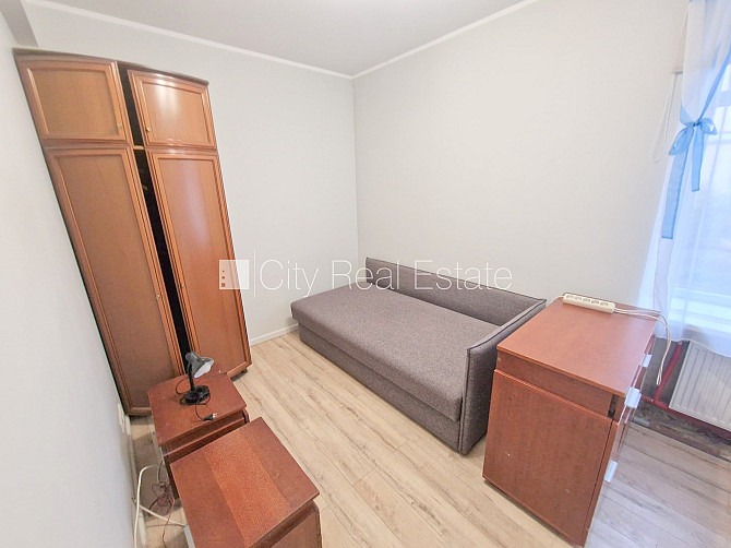 Pagalma māja, slēgts pagalms, ieeja no pagalma, mansards, logi vērsti uz pagalma pusi, studio Rīga - foto 12