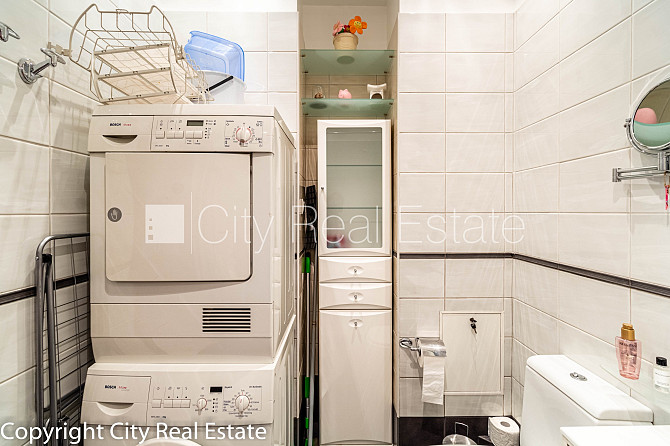 Zeme īpašumā, fasādes māja, renovēta māja, bruģēts piebraucamais ceļš, slēgts pagalms, Rīga - foto 17