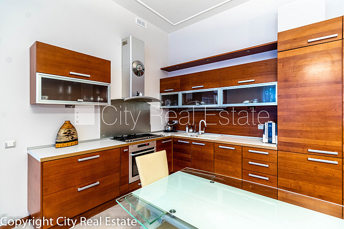 Zeme īpašumā, fasādes māja, renovēta māja, bruģēts piebraucamais ceļš, slēgts pagalms, Rīga - foto 5