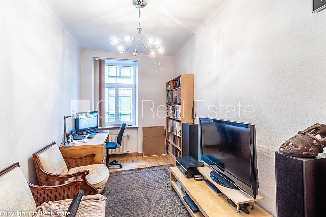 Fasādes māja, renovēta māja, ķieģeļu mūra sienas, fasāde ar dekoratīvo apmetumu, Rīga - foto 10