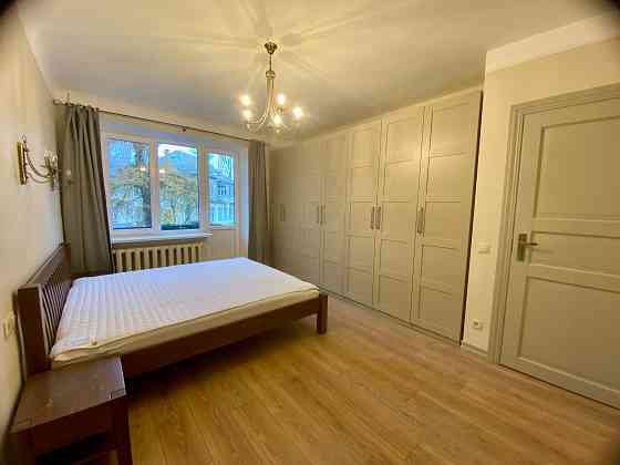 Сдаётся просторная и уютная 3-комнатная квартира после капитального ремонта!  Две отдельные... Рига