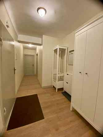 Сдаётся просторная и уютная 3-комнатная квартира после капитального ремонта!  Две отдельные... Рига