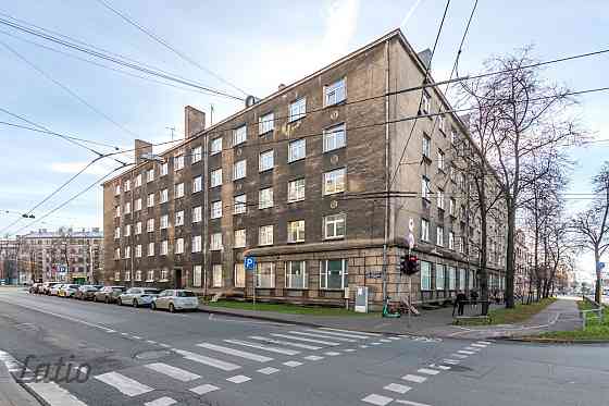 Pārdod komerctelpas vai dzīvokļus Brīvības gatvē 232, Rīgā

Piedāvājumā plašas un daudzfunkcionālas  Rīga