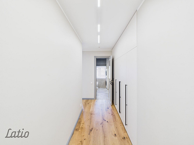 Ērts 2-istabu dzīvoklis īrei Rīgas centrā  Krišjāņa Barona iela 112

Piedāvājam Rīga - foto 1