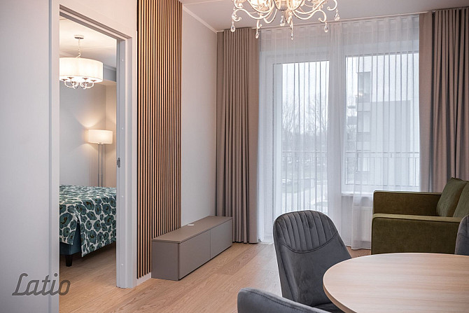 Lielisks 2 istabu dzīvoklis jaunā un skaistā projektā, 52 kv.m, 3/6 st., plašs balkons no Rīga - foto 4