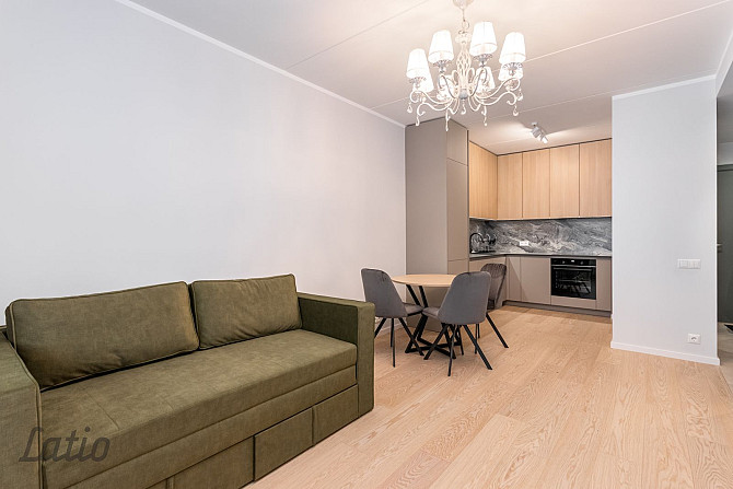 Lielisks 2 istabu dzīvoklis jaunā un skaistā projektā, 52 kv.m, 3/6 st., plašs balkons no Rīga - foto 5