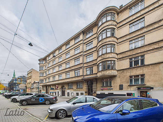 Mēbelēts 2 istabu dzīvoklis Rīgas klusajā centrā
Izīrējas gaišs un mājīgs 47 m Rīga - foto 1