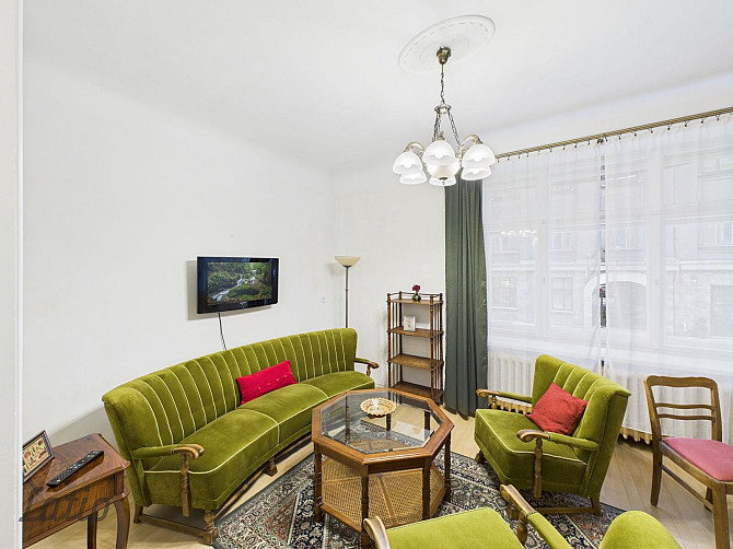 Izīrē mājīgu un gaumīgi iekārtotu dzīvokli Baznīcas ielā.
Atklājiet savu jauno mājvietu Rīga - foto 4