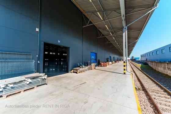 Новый склад с ж/д подъездом. Рампы с 2-х сторон: (автомобильные+железнодорожные). Рига
