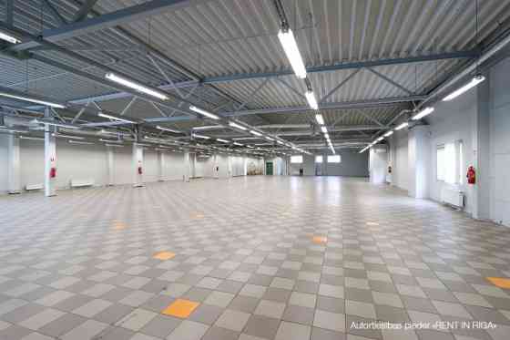 Предлагаются просторные коммерческие помещения над магазином MAXIMA в Rīga