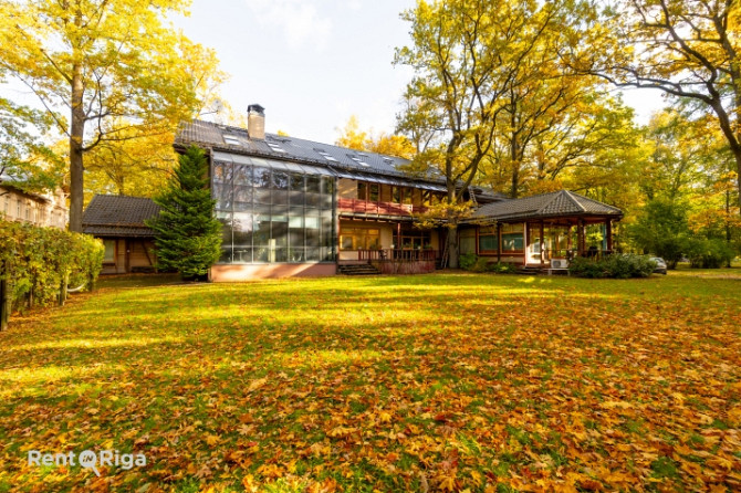 Офисное здание в удобном, зелёном и востребованном районе.  Недвижимость Рига - изображение 1