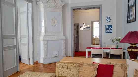 Просторная квартира в самом сердце Риги!   Сдаётся элегантная и полностью Рига