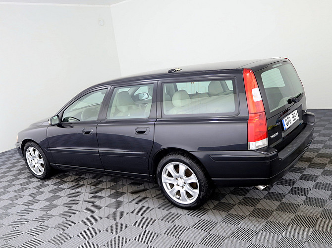 Volvo V70 Summum Facelift 2.4 D5 136kW Таллин - изображение 4