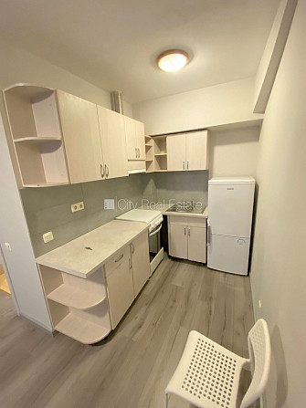 Projekts - Matīsa 38, pagalma ēka, renovēta māja, labiekārtots apzaļumots pagalms, slēgts Rīga - foto 2