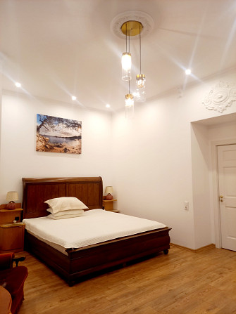 In the very center near the Central Railway Station and the Origo shopping center a spacious... Rīga - foto 4