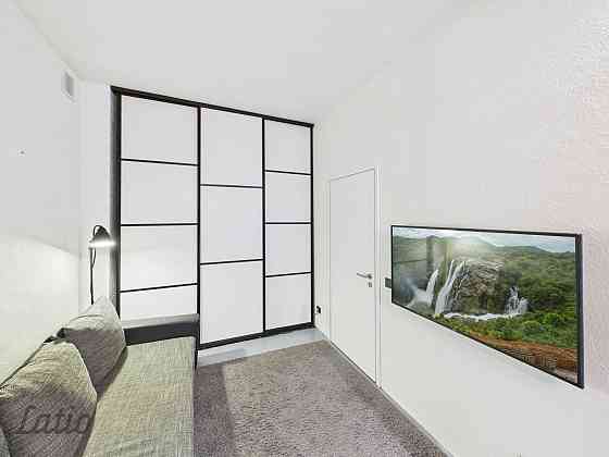 Izīrē ekskluzīvu 3 līmeņu lofta dzīvokli Rīgas centrā.
Piedāvāju unikālu, plašu un gaumīgi veidotu l Рига