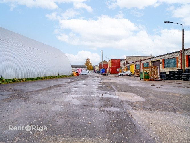 Iznomā noliktavas telpas Strenču ielā.  + kopējā platība 240 m2 + 3 fāžu elektrības pieslēgums + slē Рига - изображение 9