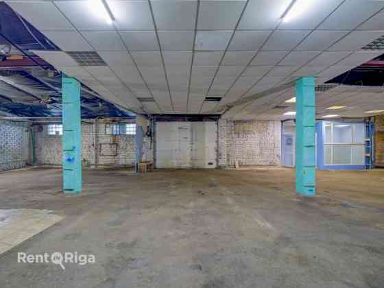 Iznomā noliktavas telpas Strenču ielā.   + kopējā platība 340 m2 + 3 fāžu elektrības pieslēgums + sl Рига