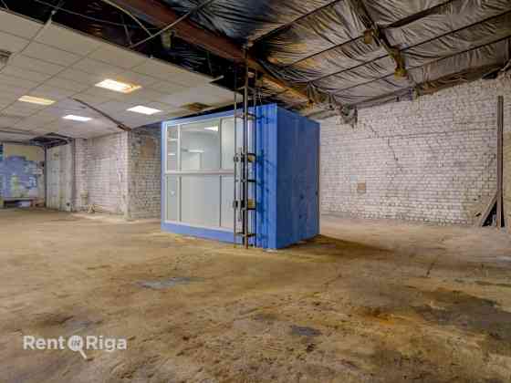 Iznomā noliktavas telpas Strenču ielā.   + kopējā platība 340 m2 + 3 fāžu elektrības pieslēgums + sl Рига