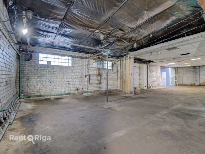 Iznomā noliktavas telpas Strenču ielā.   + kopējā platība 340 m2 + 3 fāžu elektrības pieslēgums + sl Рига - изображение 5