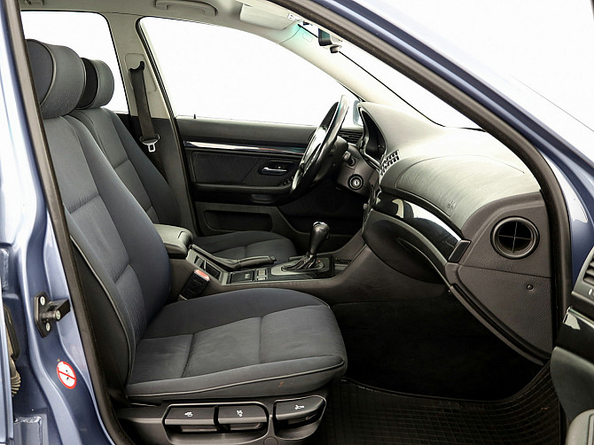 BMW 525 Business Facelift ATM 2.5 D 120kW Таллин - изображение 6