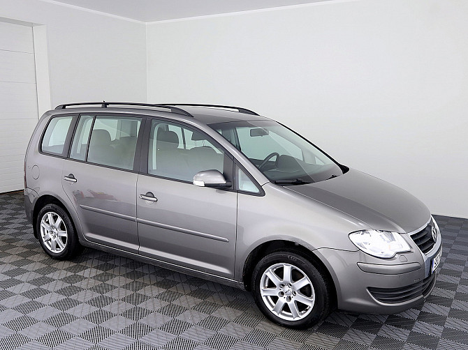 Volkswagen Touran Comfortline Facelift 1.4 103kW Таллин - изображение 1