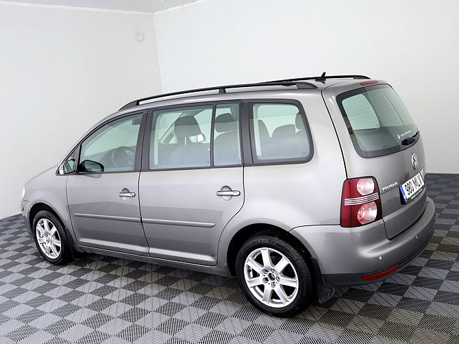 Volkswagen Touran Comfortline Facelift 1.4 103kW Таллин - изображение 4