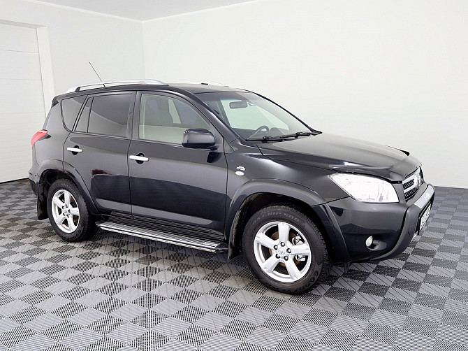 Toyota RAV4 Linea Sol 2.2 D-4D 130kW Таллин - изображение 1