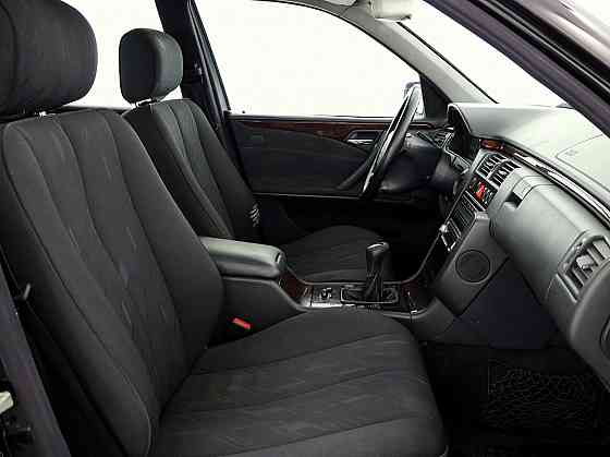 Mercedes-Benz E 240 Classic 2.4 125kW Таллин