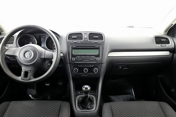 Volkswagen Golf Variant Comfortline 1.2 77kW Таллин - изображение 5