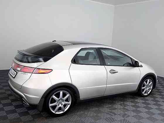 Honda Civic Elegance 1.8 103kW Таллин