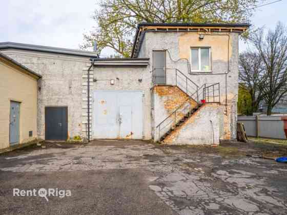 Сдаются в аренду сервисные помещения в удобной локации!  В предложении 87 м Рига