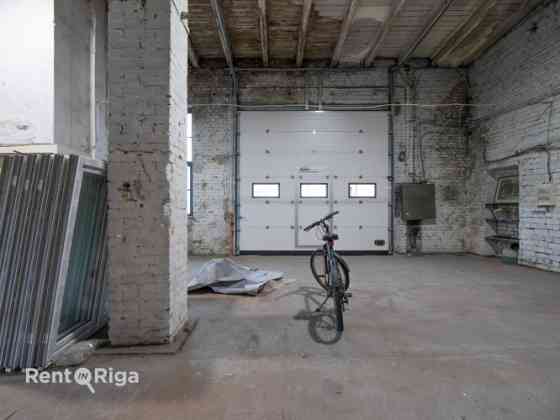 Сдаются в аренду сервисные помещения в удобной локации!  В предложении 87 м Рига
