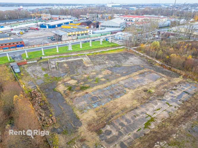 Предлагается участок земли по улице ILZENES.  + Подъезд к железнодорожному вокзалу; + Рига - изображение 3