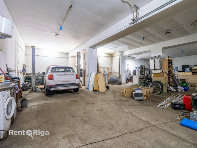 Помещение с двумя въездами/подъёмными воротами на Ганību дамбī.  Помещение Рига - изображение 5