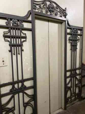 Продаётся элегантная квартира с балконом в полностью отреставрированном Рига