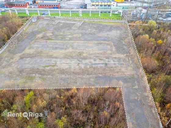 Предлагается участок земли по улице ILZENES.  + Подъезд к железнодорожному вокзалу; + Rīga