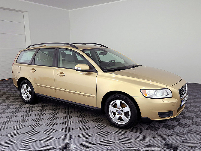 Volvo V50 Facelift 1.8 92kW Tallina - foto 1