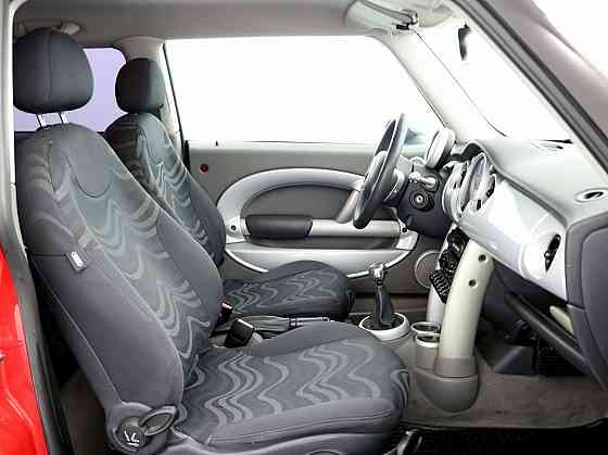 MINI Cooper One 1.6 66kW Tallina