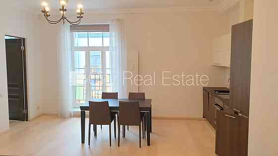 Проект - Aleksandra Appartments (Александра Аппартментс), земля в собственности, фасадный Рига