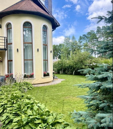 Светлый и уютный частный дом в Асари, в 15 минутах ходьбы от пляжа. Удобная и Юрмала - изображение 2