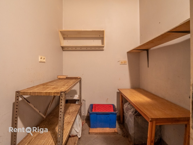 Kafejnīcas telpas ar ventilācijas sistēmu.  Telpas sastāv no klientu zāles 30 kvm, virtuves telpas,  Рига - изображение 7