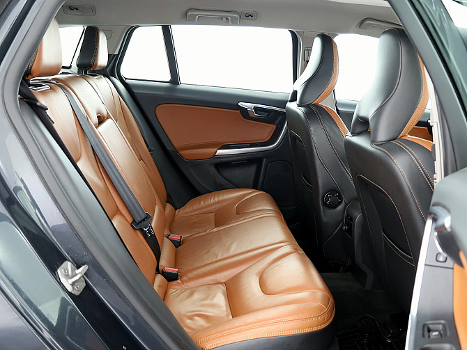 Volvo V60 Summum Facelift ATM 1.6 D4 84kW Таллин - изображение 7